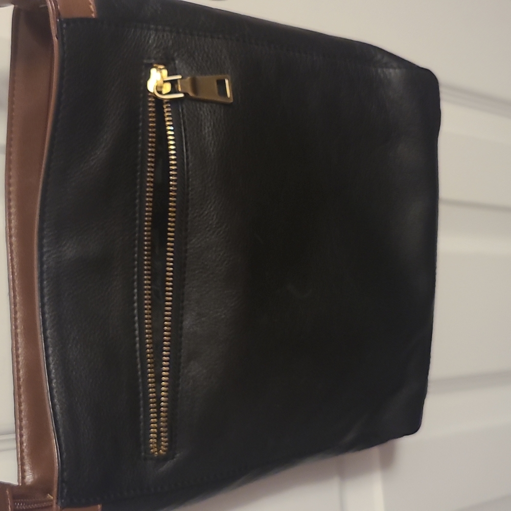Clark’s crossbody travel bag two tone leather black brown purse - Picture 4 of 4
